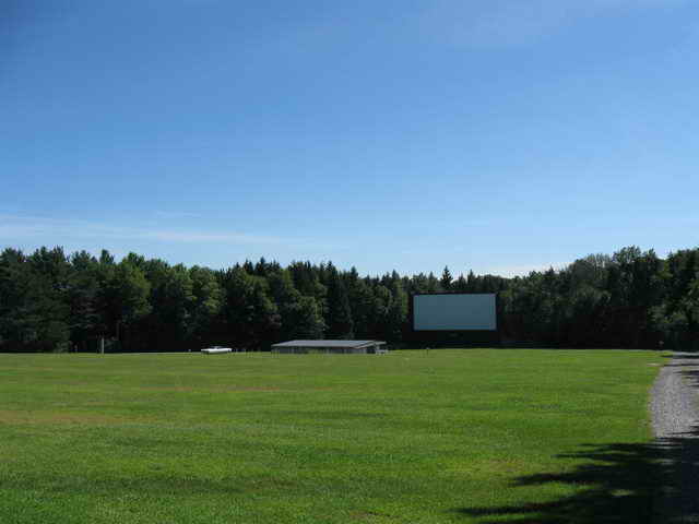 Moonlite Drive-In - 2014 Photo